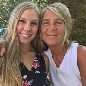 Meet your Posher, Gabriella